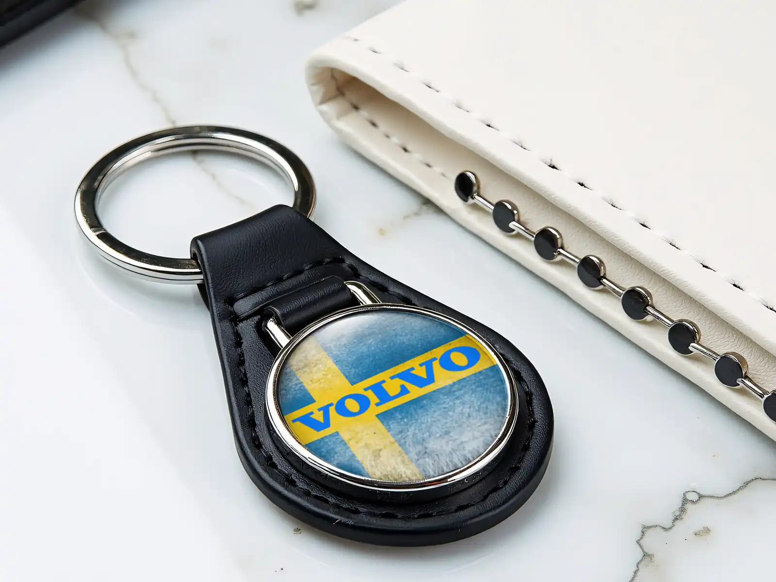 Volvo Llavero de Cuero Alta Calidad Cúpula Diseño Carrera